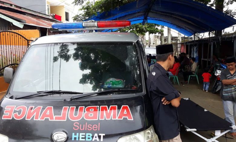 Potret Ambulans SulSel Hebat - Bro Rivai